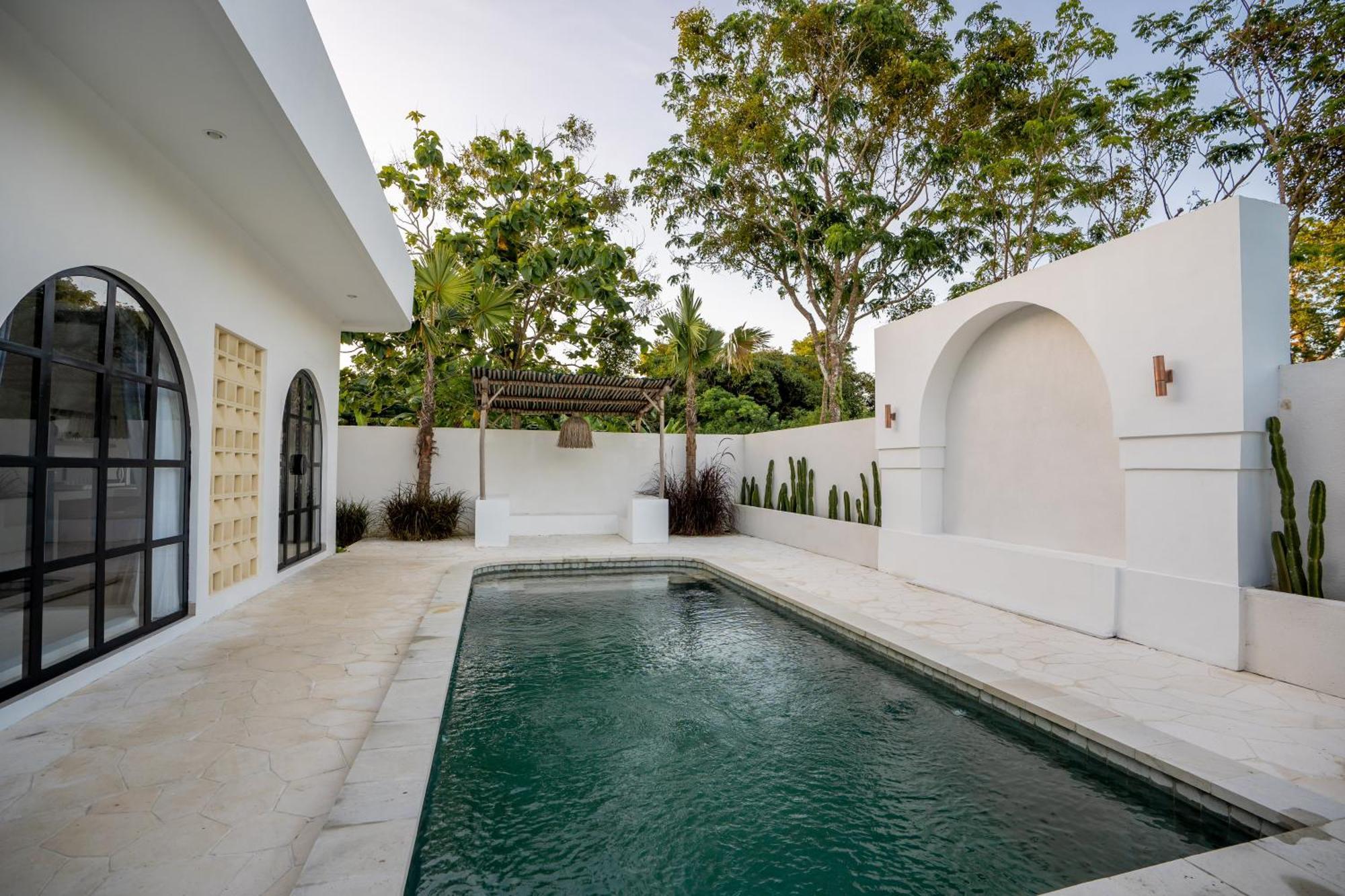 Uluwatu Kanchana Cottages מראה חיצוני תמונה